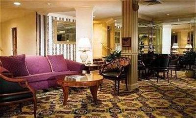 фото отеля The Latham Hotel