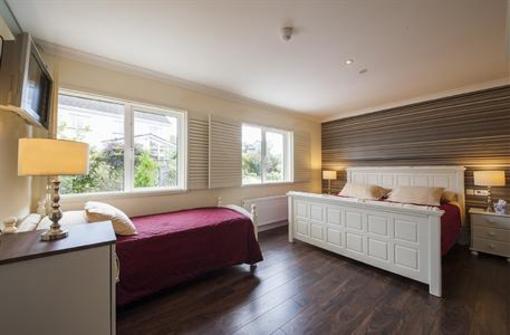 фото отеля Sea Breeze Lodge Galway