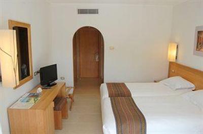 фото отеля Golf Beach Hotel