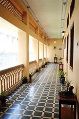 фото отеля Hotel Arya Niwas