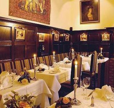 фото отеля Burghotel Auf Schonburg Oberwesel