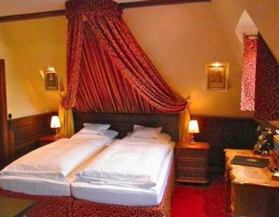 фото отеля Burghotel Auf Schonburg Oberwesel