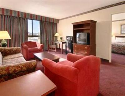 фото отеля Days Hotel Boston