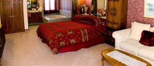 фото отеля Hilltop Inn Guesthouse & Suites Broomfield