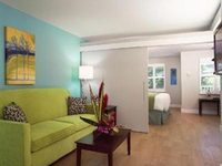 Silver Palms Inn