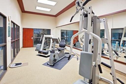 фото отеля Park Lane Inn and Suites