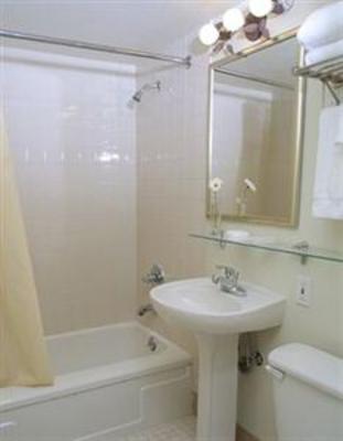 фото отеля Park Lane Inn and Suites