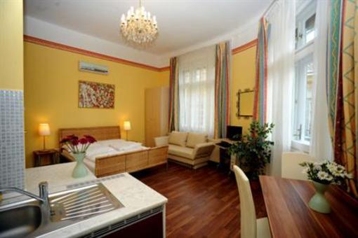 фото отеля Club Apartments & Rooms