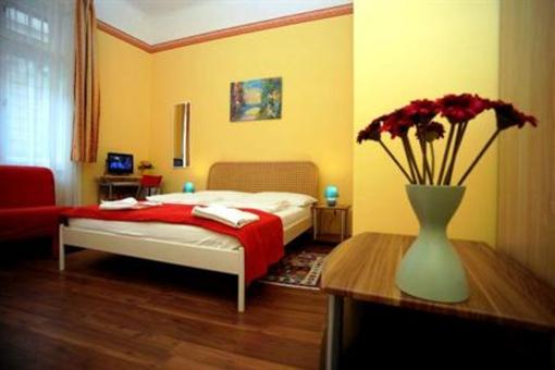 фото отеля Club Apartments & Rooms