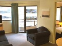 Metro Apartments On King Street Sydney