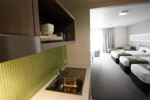 фото отеля Abode The Apartment Hotel Canberra
