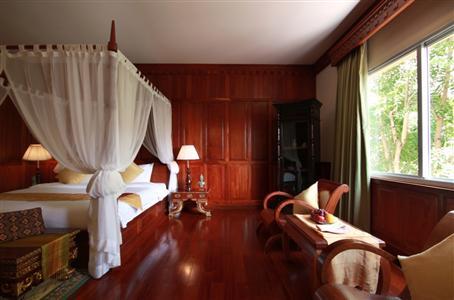 фото отеля Empress Angkor Hotel