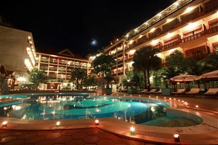 фото отеля Empress Angkor Hotel