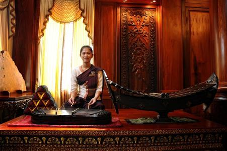 фото отеля Empress Angkor Hotel