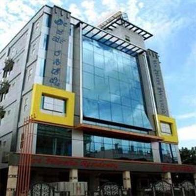 фото отеля Sri Harsha Residency