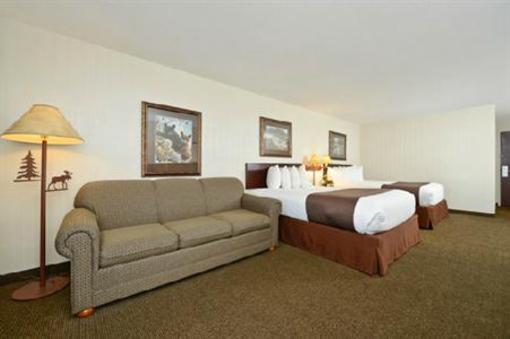 фото отеля Clubhouse Inn West Yellowstone