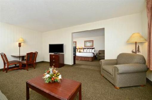 фото отеля Clubhouse Inn West Yellowstone