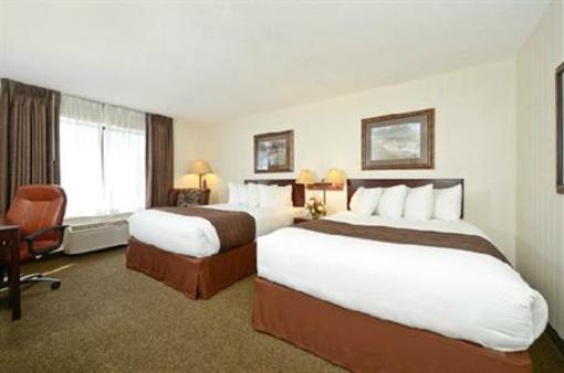 фото отеля Clubhouse Inn West Yellowstone
