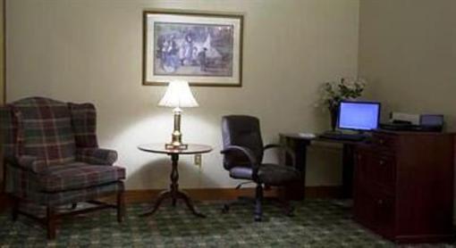 фото отеля BEST WESTERN PLUS Lehigh Valley Hotel & Conference Center