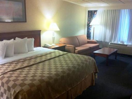 фото отеля BEST WESTERN PLUS Lehigh Valley Hotel & Conference Center