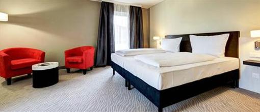 фото отеля Ramada Innsbruck Tivoli