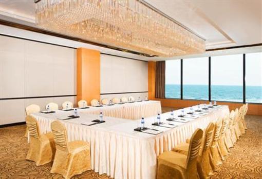 фото отеля Sheraton Yantai Golden Beach Resort