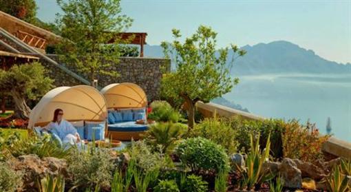 фото отеля Monastero Santa Rosa Hotel & Spa