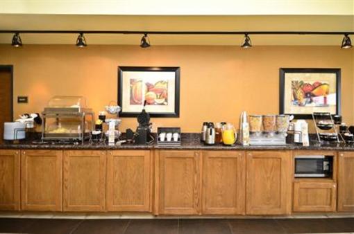 фото отеля BEST WESTERN PLUS Christopher Inn & Suites