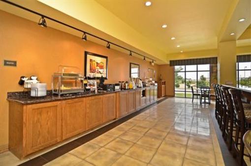 фото отеля BEST WESTERN PLUS Christopher Inn & Suites