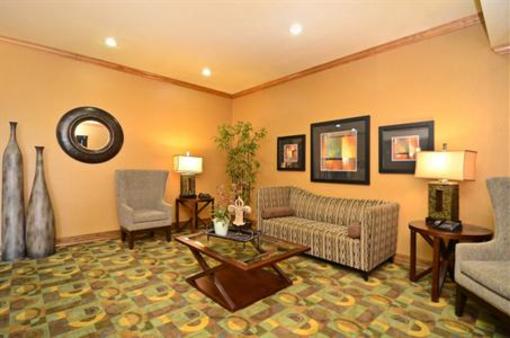 фото отеля BEST WESTERN PLUS Christopher Inn & Suites
