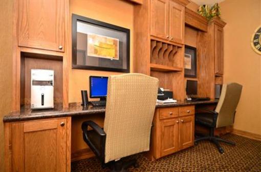 фото отеля BEST WESTERN PLUS Christopher Inn & Suites