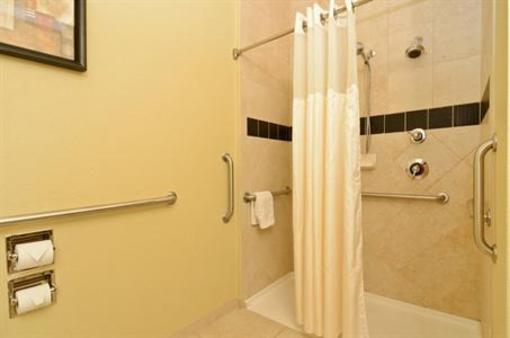 фото отеля BEST WESTERN PLUS Christopher Inn & Suites