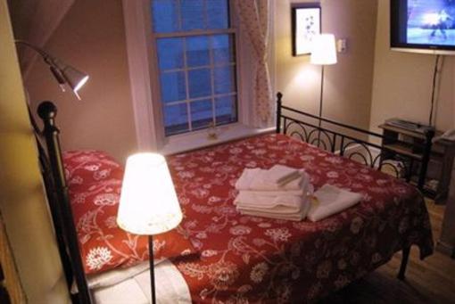 фото отеля University Bed & Breakfast