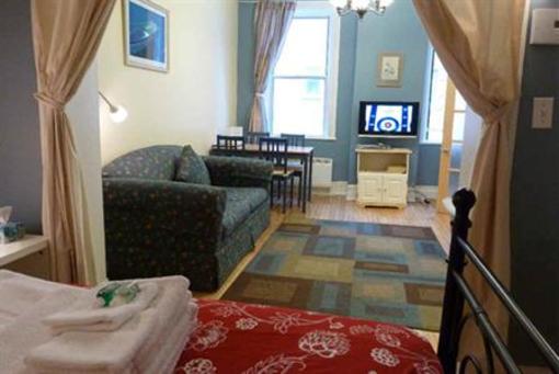 фото отеля University Bed & Breakfast