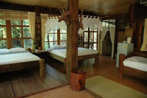 фото отеля Mom Chailai Forest Retreat