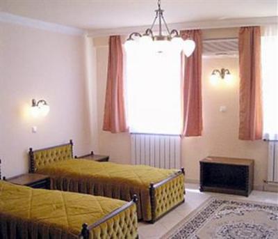 фото отеля Hotel Happy Apartments