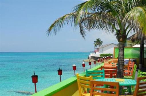 фото отеля Compass Point Beach Resort Nassau
