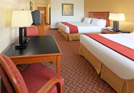 фото отеля Holiday Inn Express Branson - Green Mountain Drive