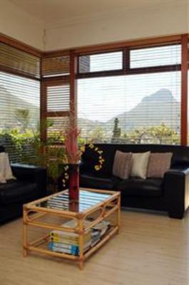 фото отеля Eagles Nest Guesthouse Cape Town