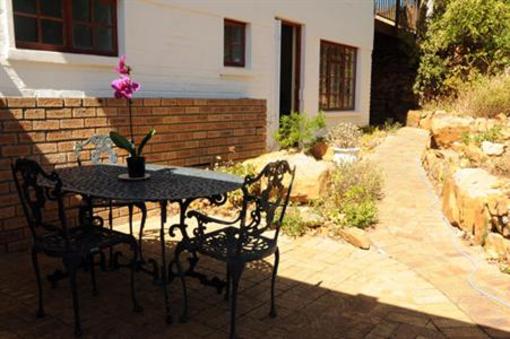 фото отеля Eagles Nest Guesthouse Cape Town