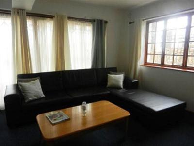 фото отеля Eagles Nest Guesthouse Cape Town