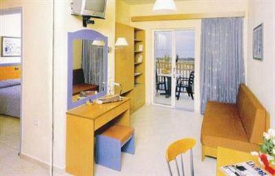 фото отеля Kalimera Mare Hotel