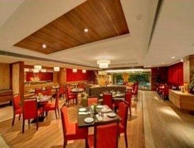 фото отеля Ramada Ahmedabad