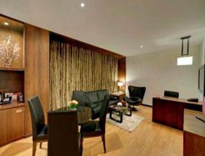 фото отеля Ramada Ahmedabad