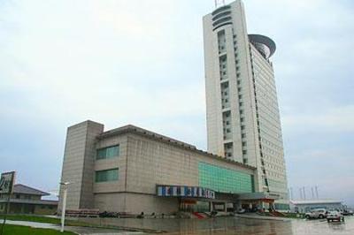 фото отеля International Conference & Exhibition Center
