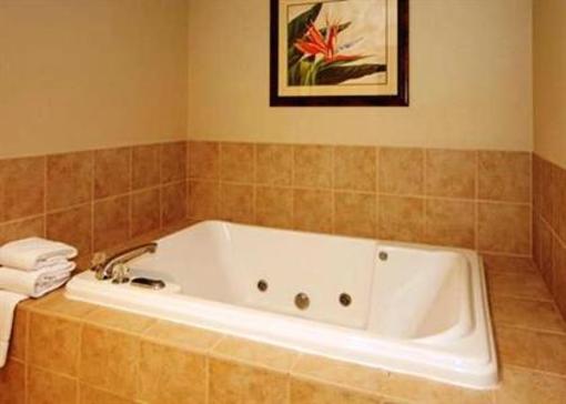 фото отеля Comfort Suites Commonwealth Jacksonville (Florida)