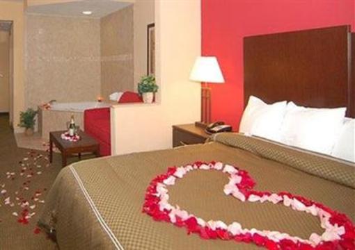 фото отеля Comfort Suites Commonwealth Jacksonville (Florida)