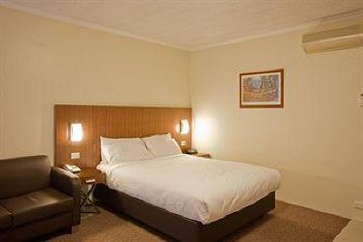 фото отеля BEST WESTERN Central Motel & Apartments