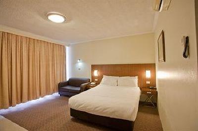 фото отеля BEST WESTERN Central Motel & Apartments