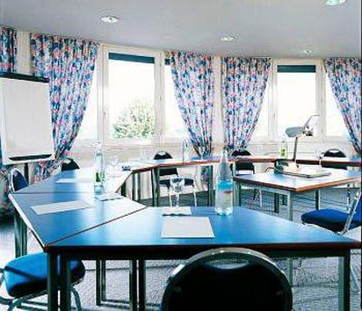 фото отеля Inter Hotel Alizea Saint-Saturnin
